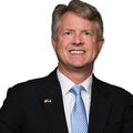 Photograph of Roger Marshall